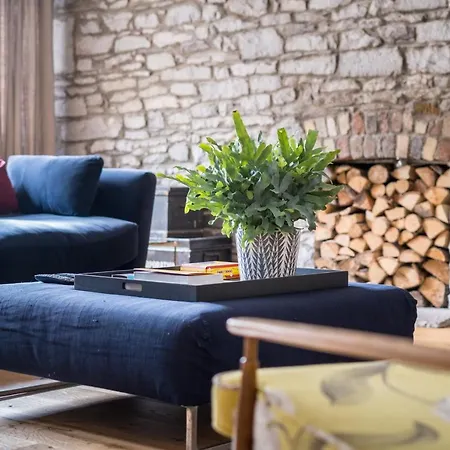 The Artists Loft - Luxury District With Private Parking Apartment *