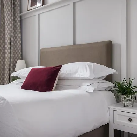 The Artists Loft - Luxury District With Private Parking