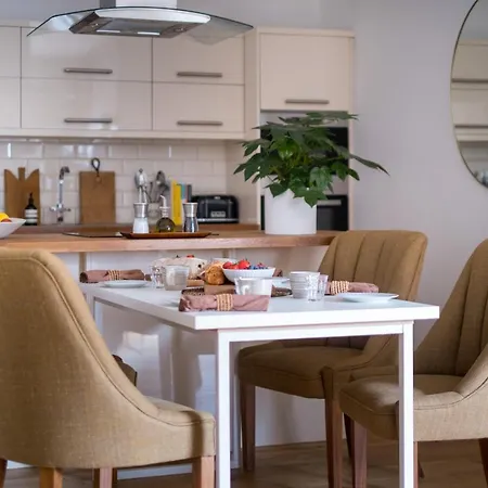 The Artists Loft - Luxury District With Private Parking Apartment *